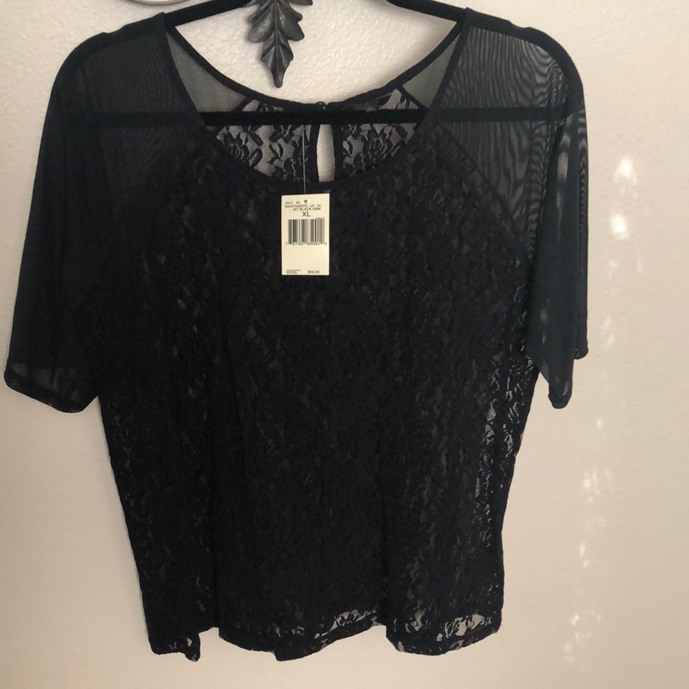 🌞 Guess lace shirt